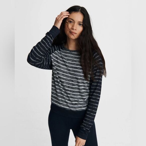 rag & bone Tops - Rag & Bone The Knit Striped Pullover in Heather Stripe